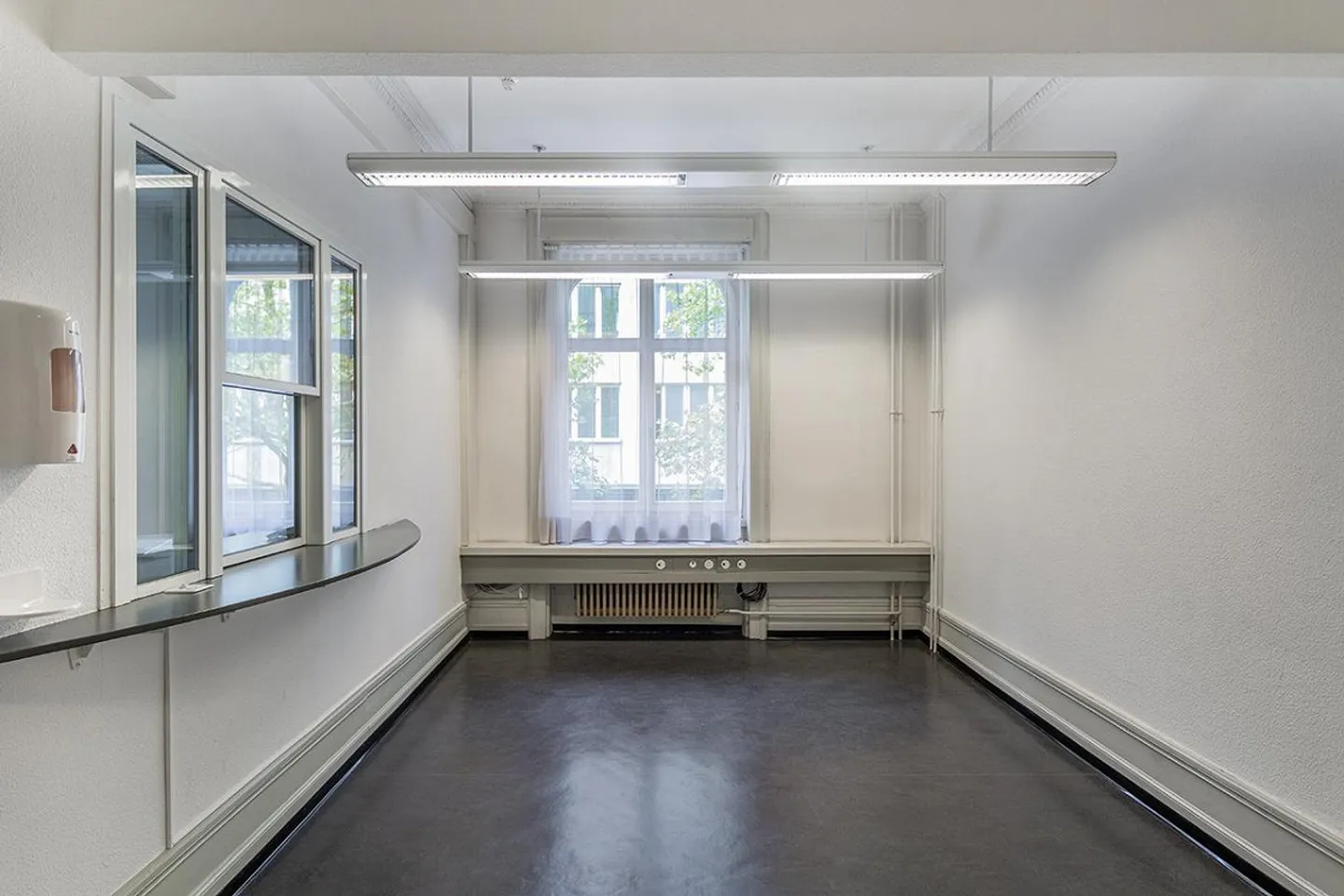 Temporary Storage Space at Stampfenbachstrasse 32 - Photo 3 of 4