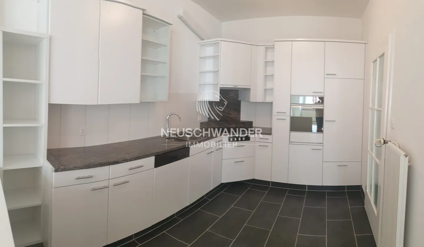 Proprietà d'investimento in centro - Foto 4 di 8