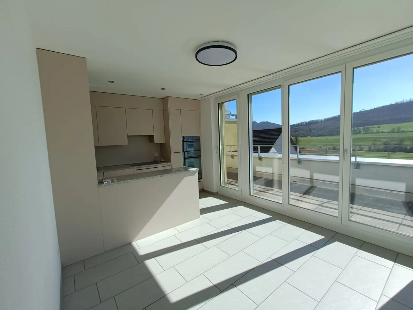 Stylish dream penthouse with generous living space! - Photo 4 of 10