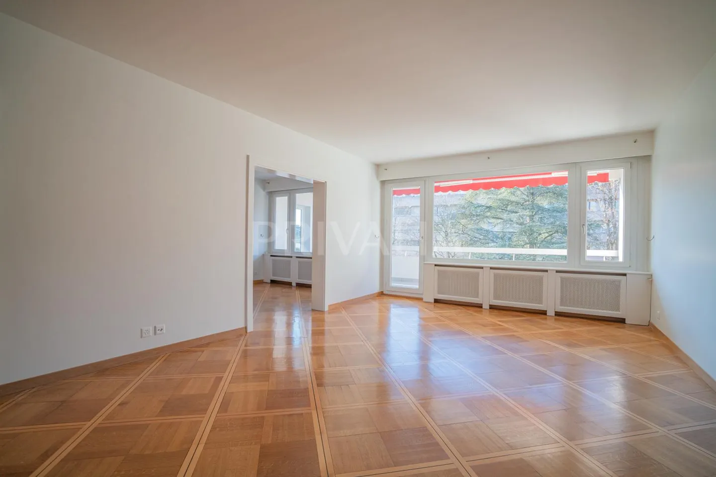 Magnifico appartamento attraversante in un ambiente verde nel cuore di Fl - Foto 2 di 10