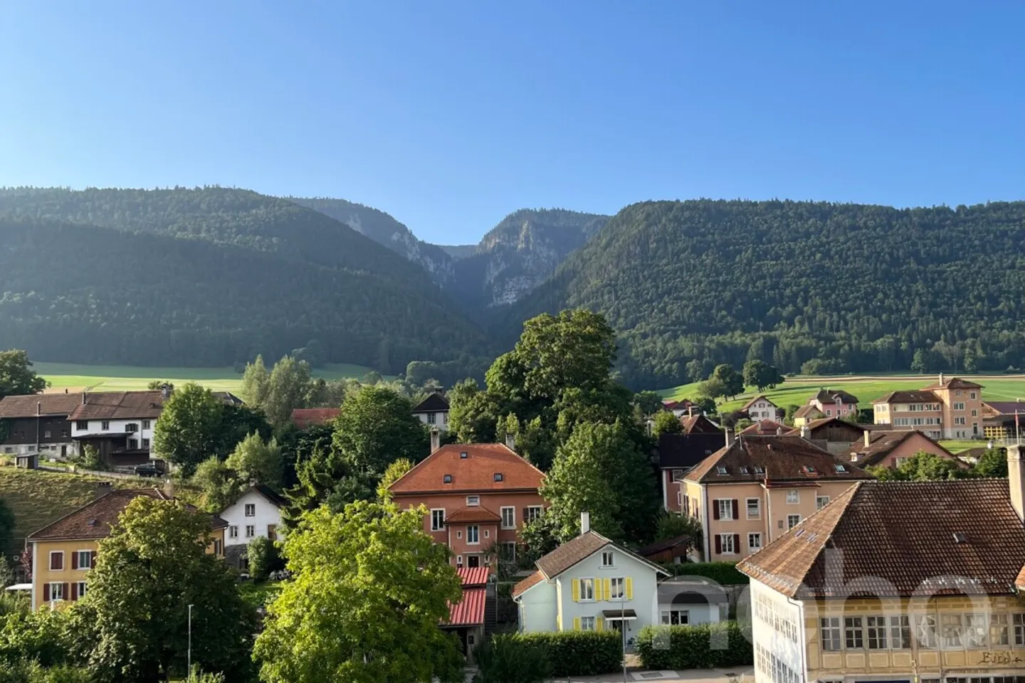 Maison Familiale Charmante - Photo 2 sur 12