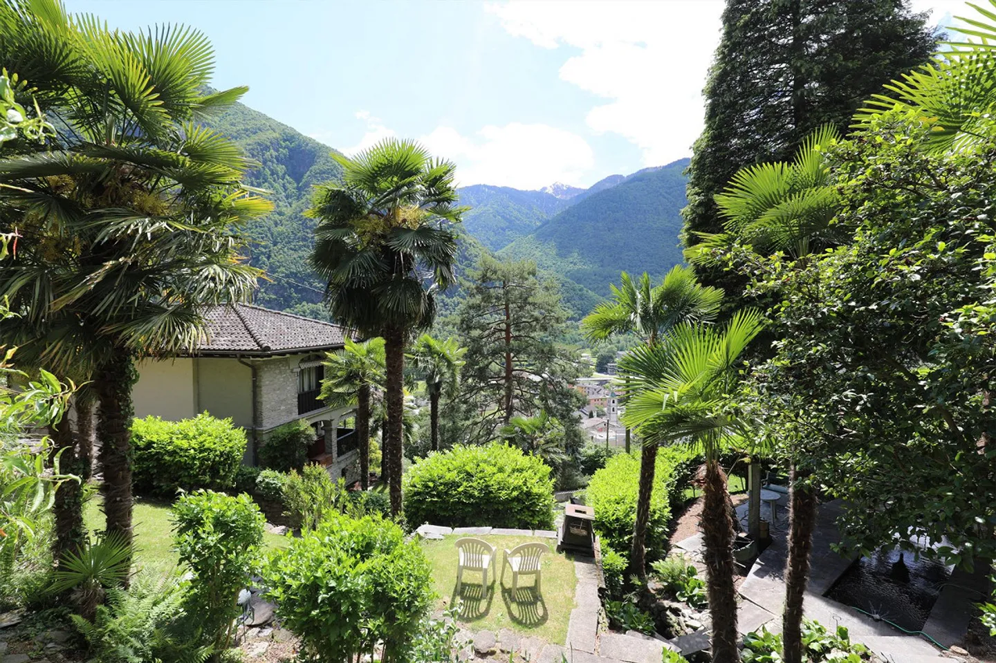 Maison individuelle avec 2 appartements, studio, grand jardin et rustique - Photo 2 sur 22