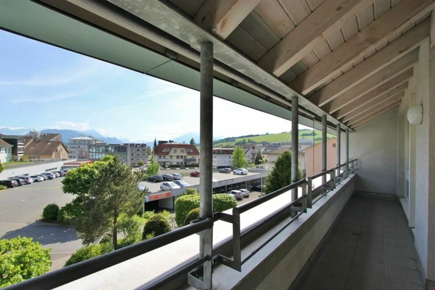 Appartement 2.5 pièces au centre - Photo 1 sur 10