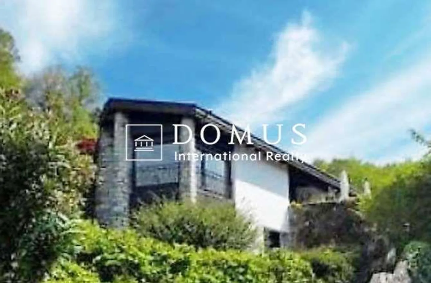 Einfamilienhaus mit Panoramablick in Arogno - Foto 1 von 10