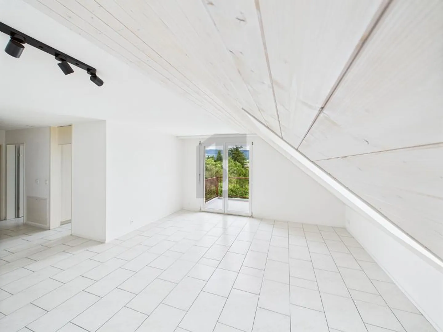 Helle Maisonette in Wahlen - Foto 2 von 6