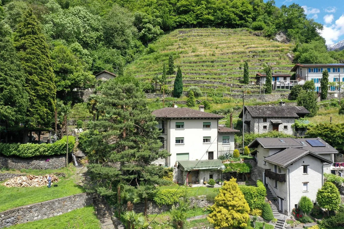 Maison individuelle avec 2 appartements, studio, grand jardin et rustique - Photo 6 sur 22