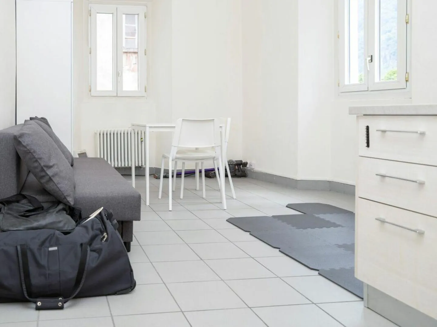 5 WOHNUNGEN VERSCHIEDENER GRÖSSEN - INTERESSANTES ANGEBOT AUCH FÜR RED... - Foto 5 von 7