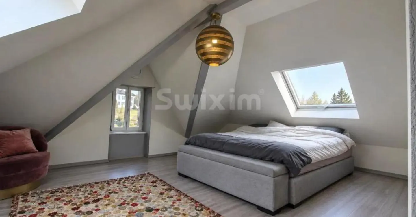 Exceptional Detached House - Photo 4 of 6