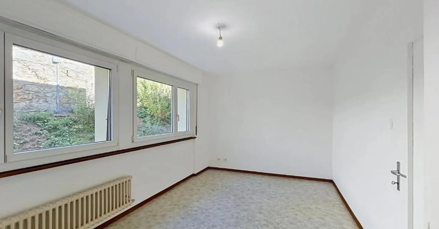 Lumineux 3.5 pièces avec balcon et vue à Neuchâtel - Photo 6 of 9