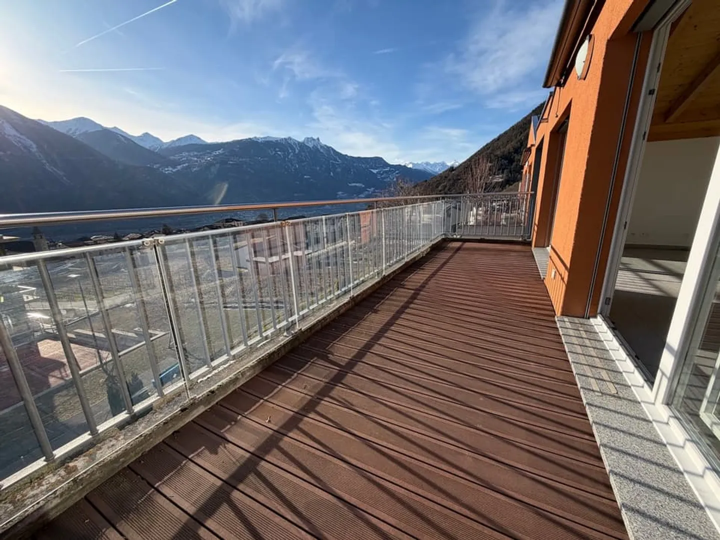 Wunderschöne 3,5-Zimmer-Wohnung mit atemberaubendem Blick in Chamoson/VS - Foto 9 von 13