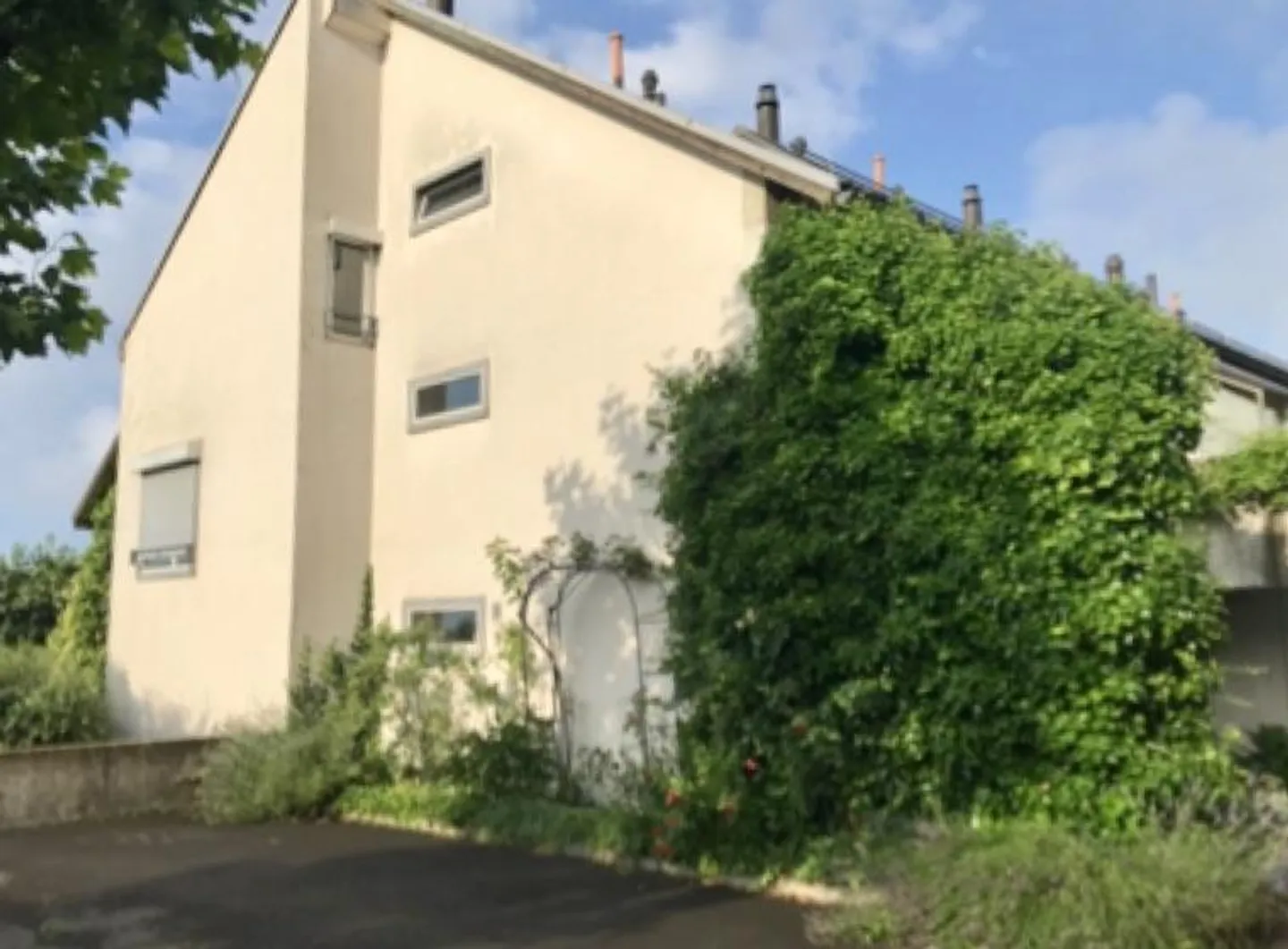 Charming Semi-Detached Villa - Photo 1 of 4