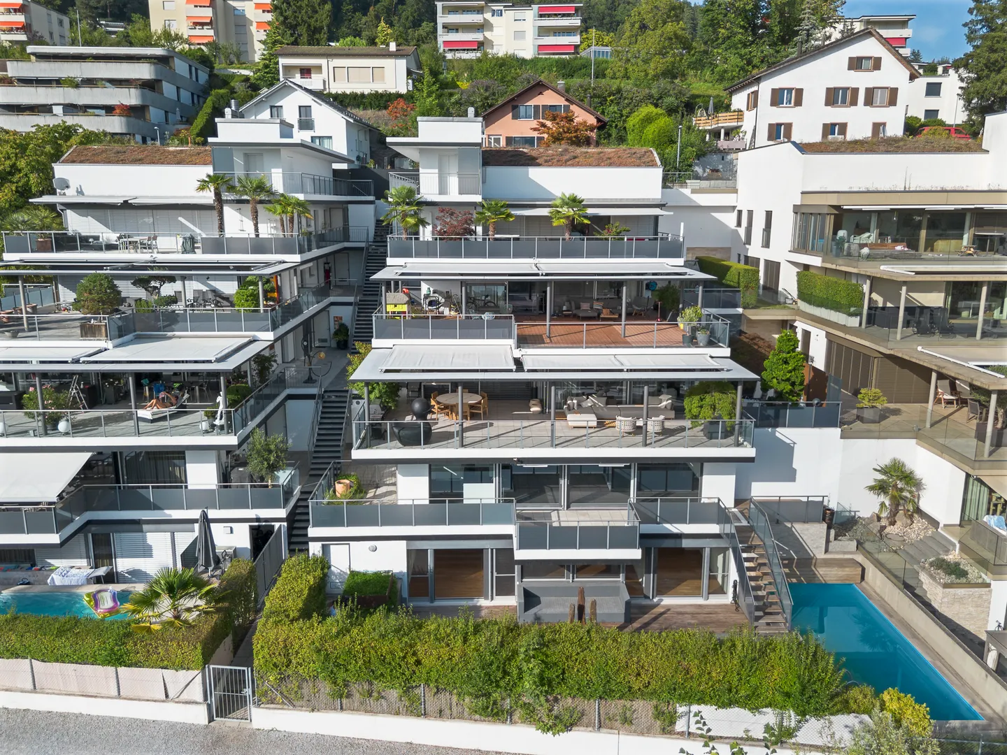 Vivere con piscina, grande terrazza e vista sulla Limmat - Foto 2 di 15