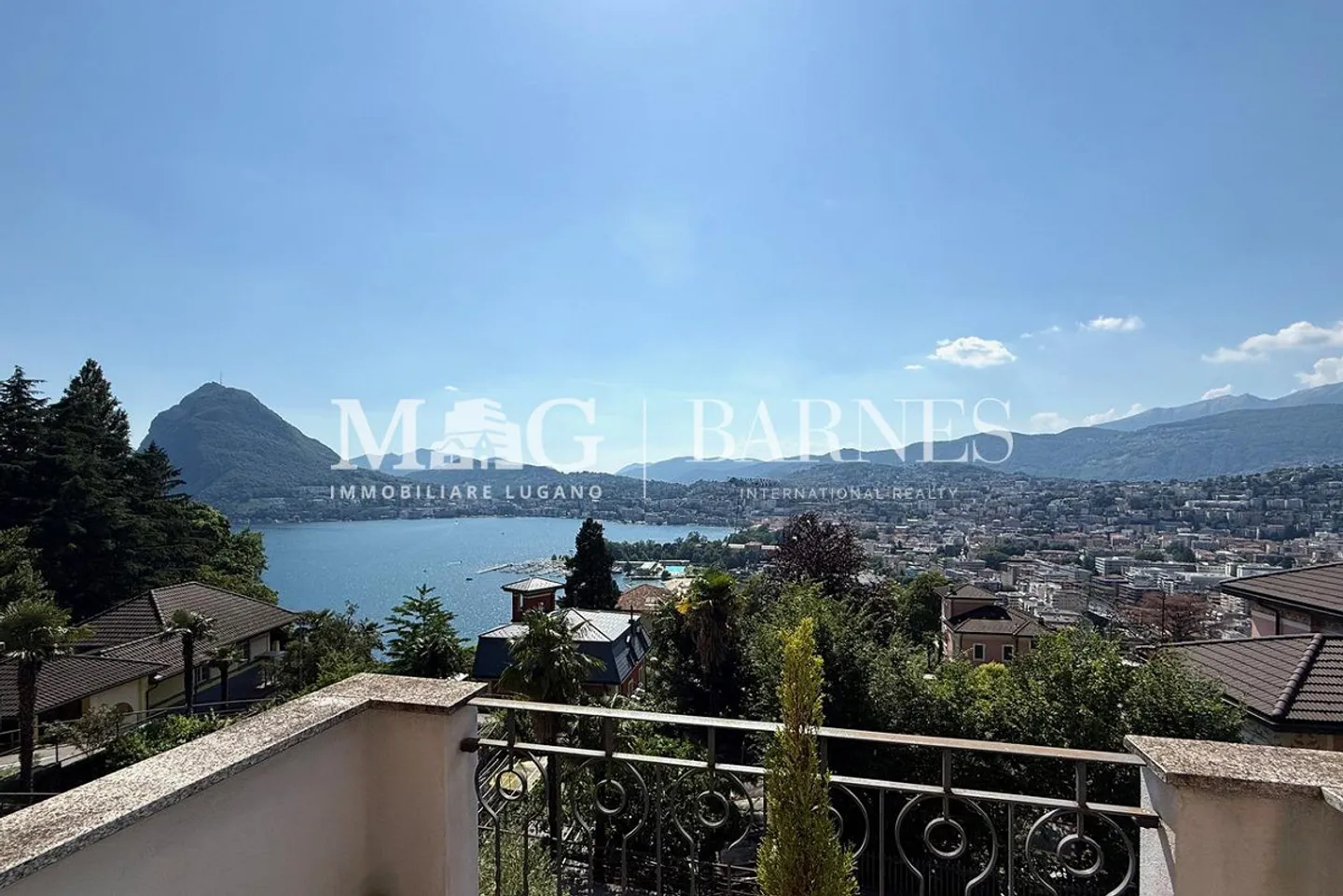 Lugano, Castagnola: 3,5-Zimmer-Wohnung mit Seeblick und Balkonen - Foto 1 von 11