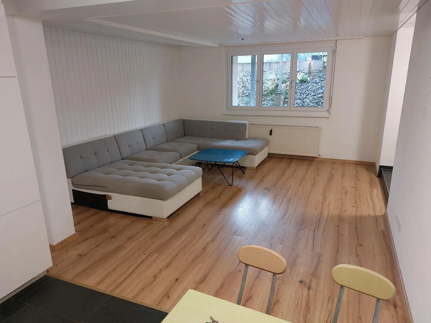 Ottimo appartamento di 3,5 stanze con patio - Foto 3 di 7