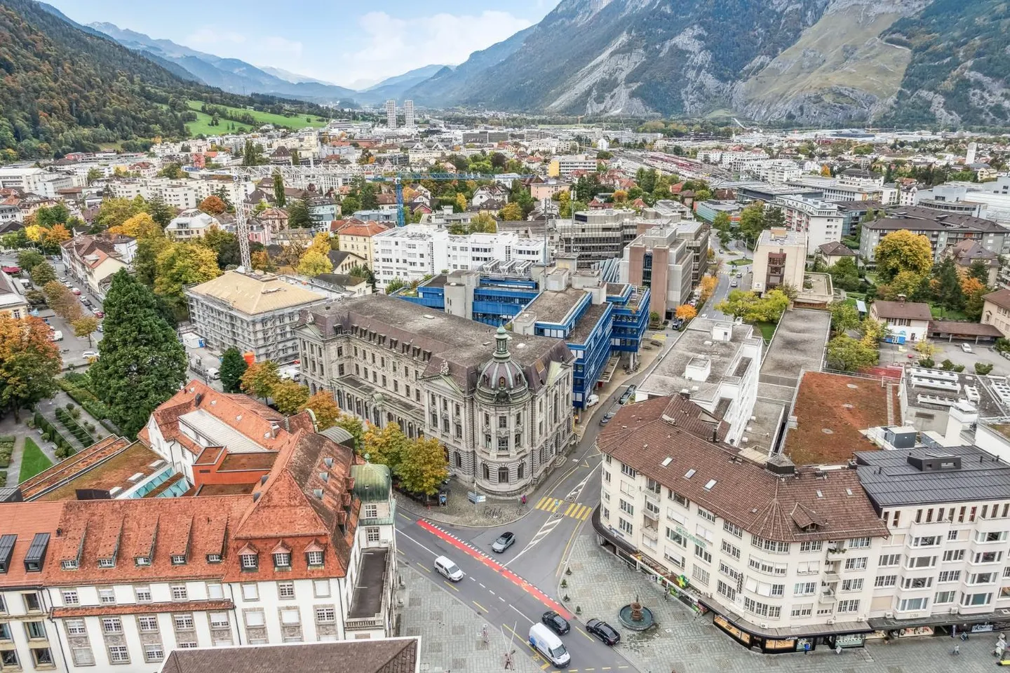 Posto di lavoro nel centro di Chur! - Foto 2 di 6
