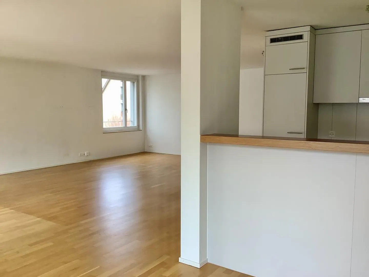 Appartamento 3.5 locali al 1° piano - Foto 3 di 7