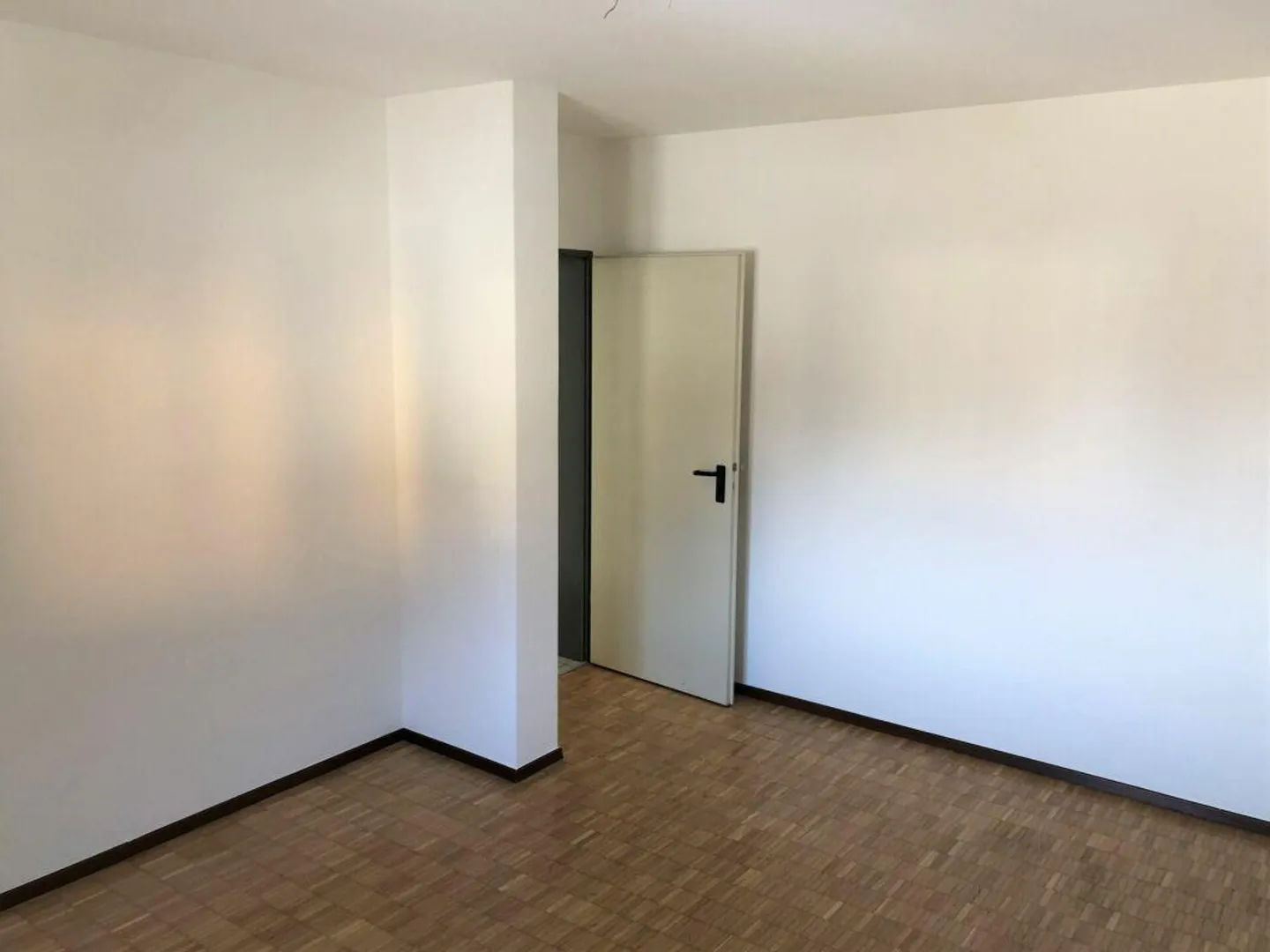 ORIGINAL INCOME PROPERTY WITH 7 APARTMENTS - Photo 8 of 30