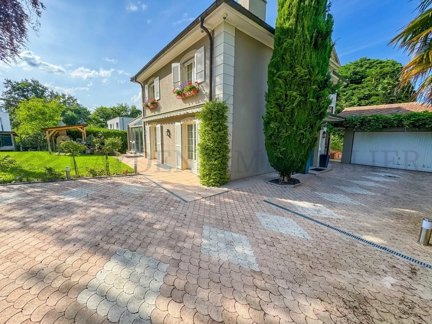 Villa de Luxe à Collonge-Bellerive - Photo 4 sur 7