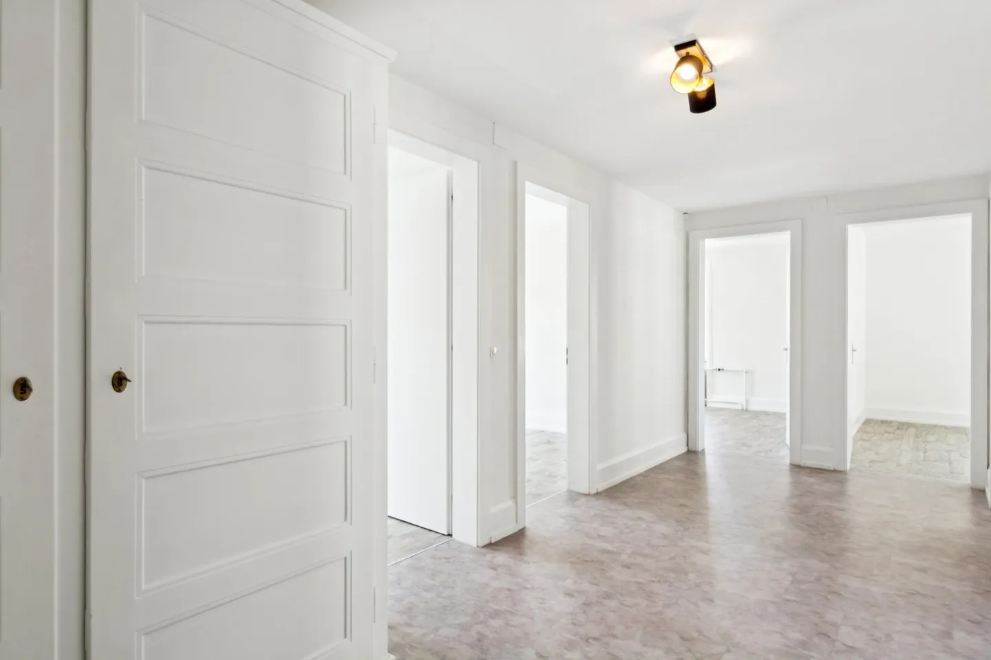 Bel appartement de 4 pièces à louer à Tramelan - Photo 4 sur 10