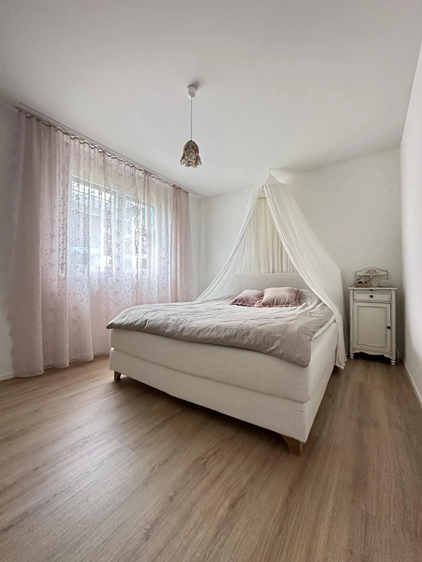 Charmante Attikawohnung mit Aussicht - Foto 12 von 22