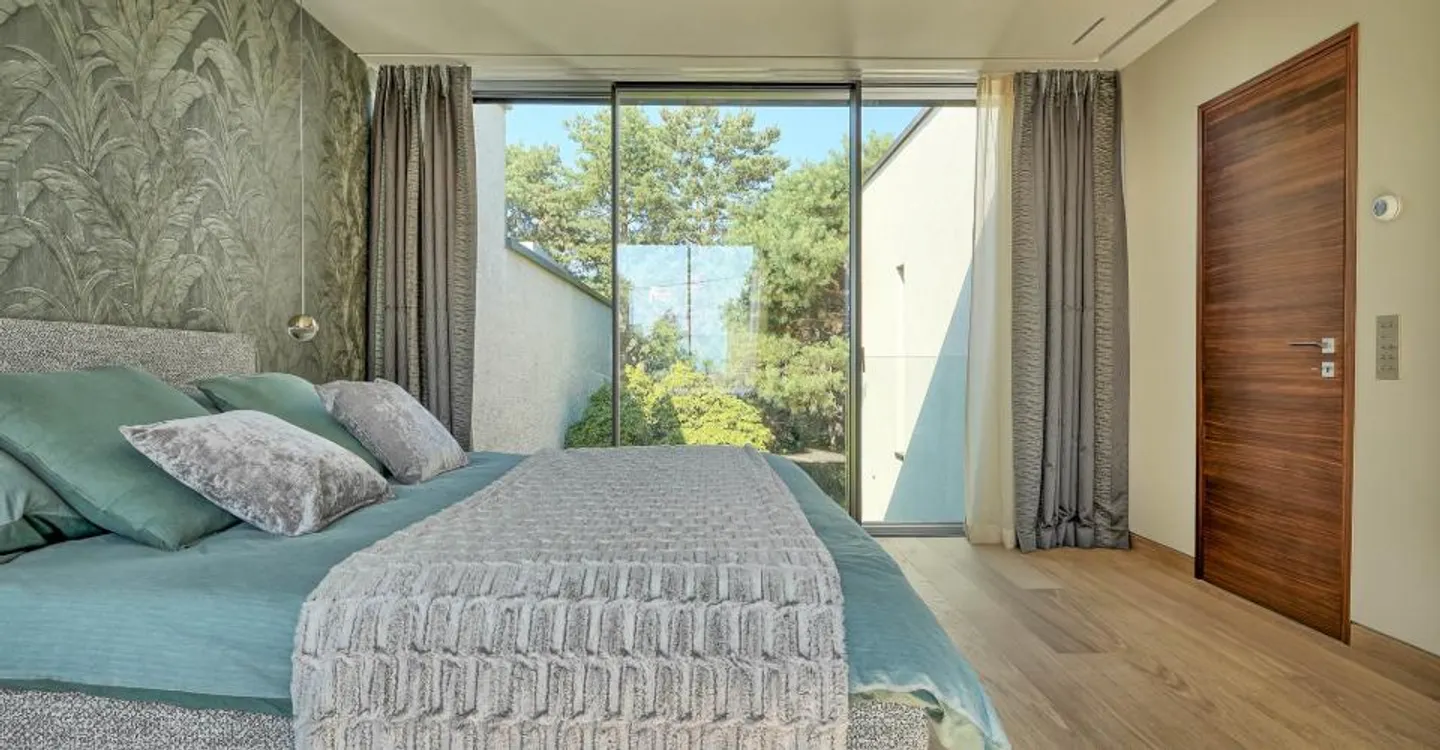 Triplex Luxueux avec Jardin - Photo 6 sur 16