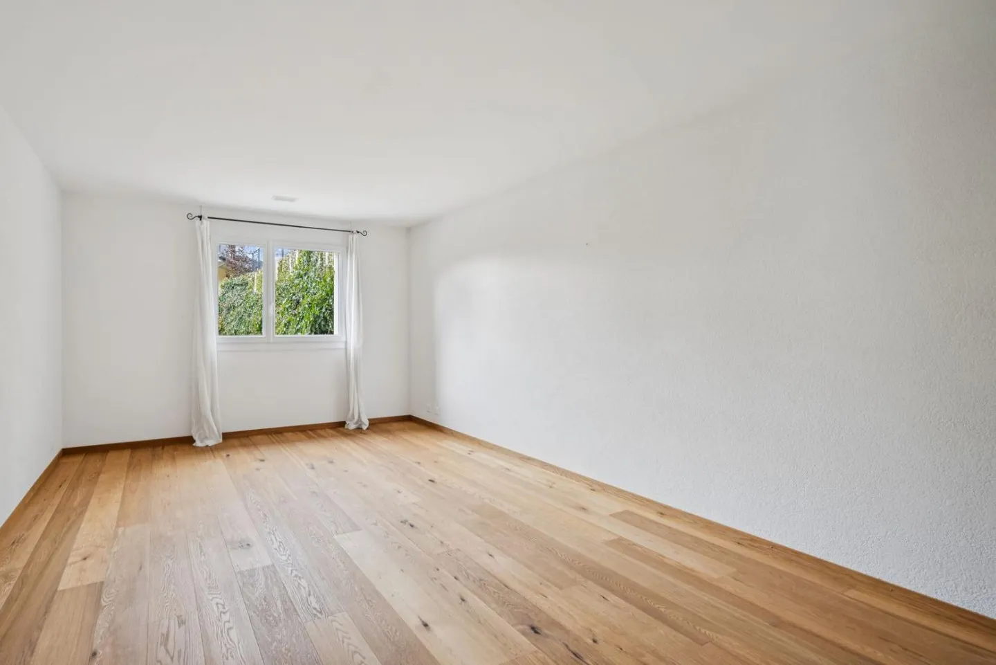 Magnifique appartement avec jardin privé et grande terrasse - Photo 9 sur 13