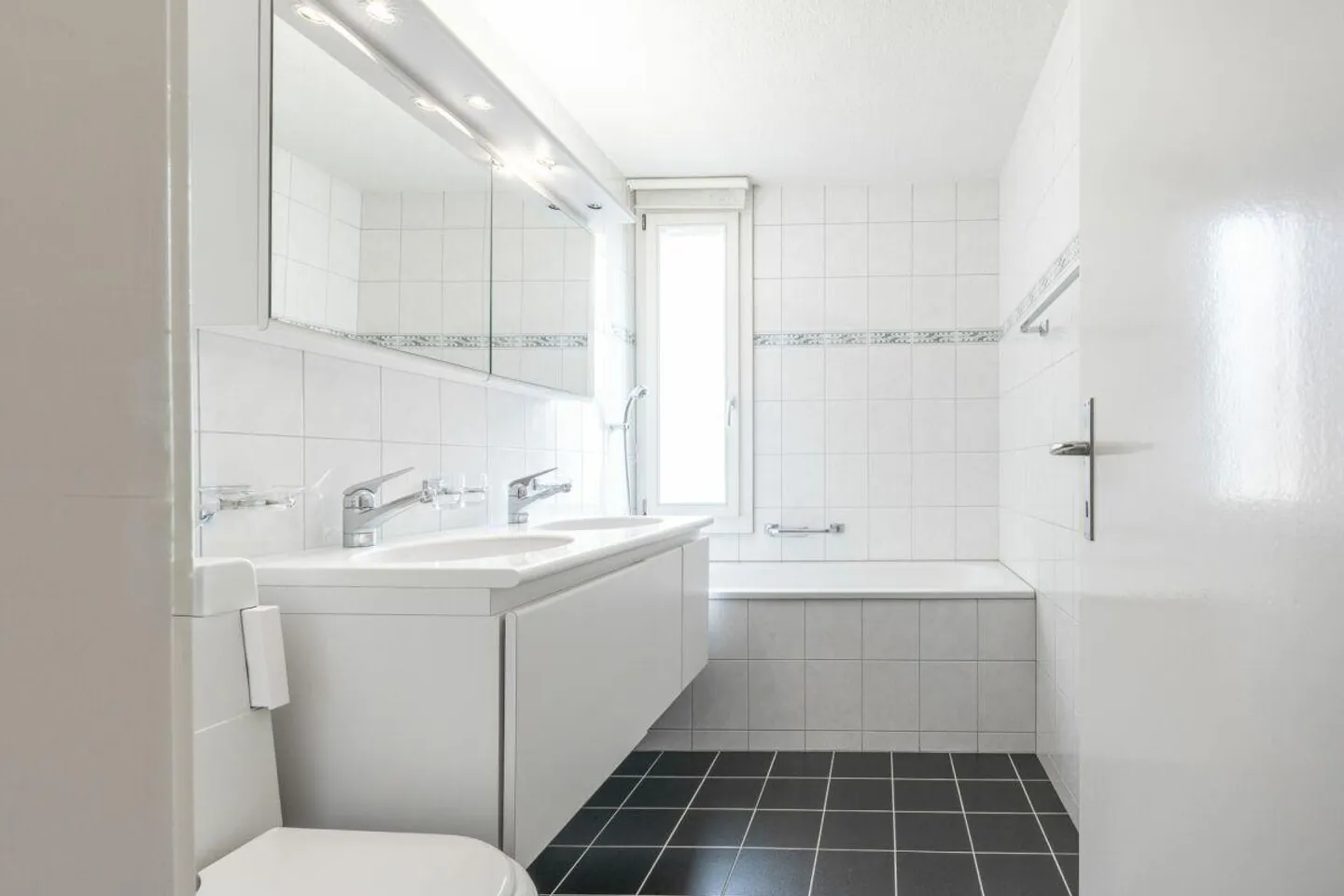 Charmante Doppelhaushälfte - Foto 6 von 13