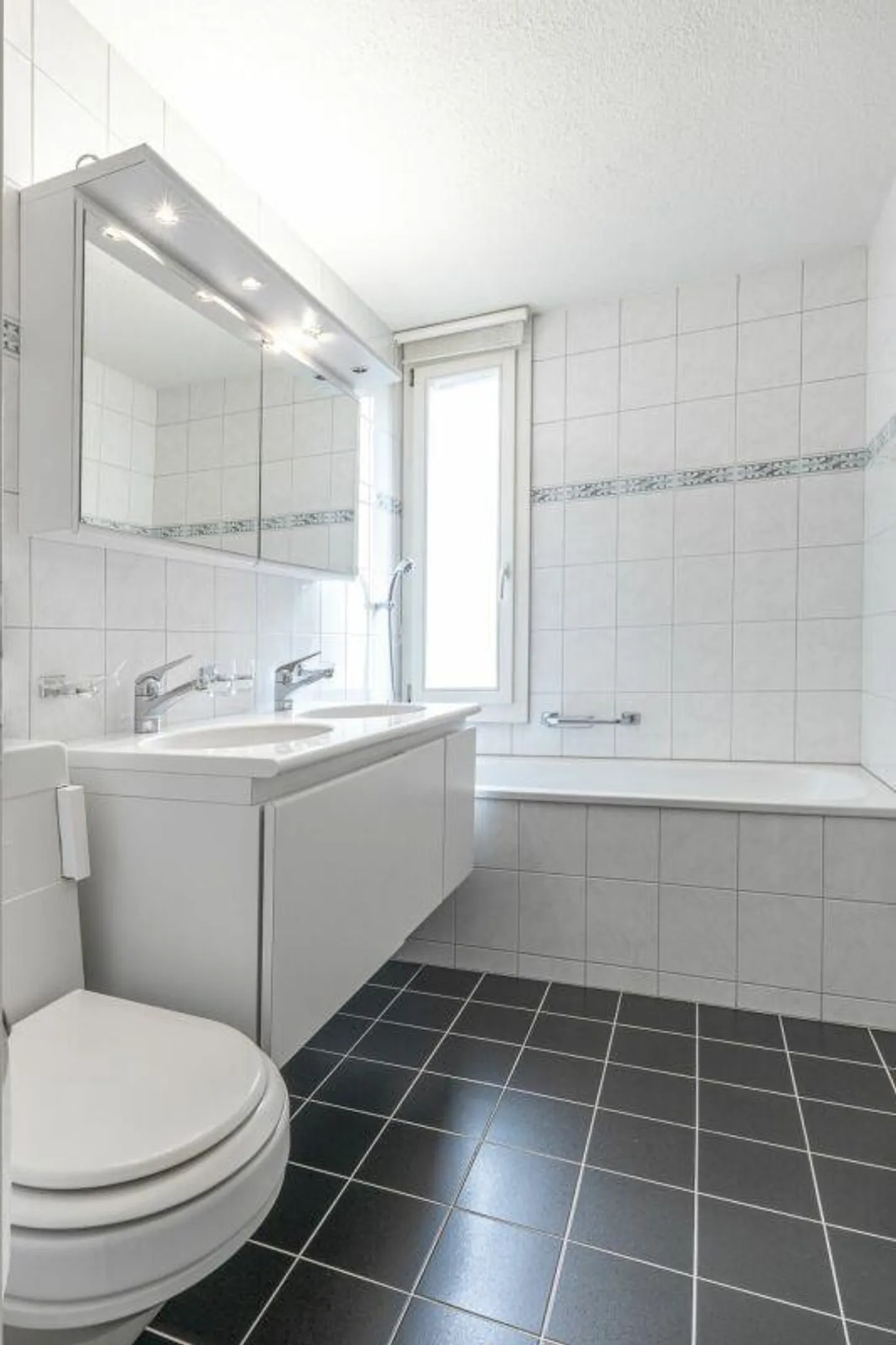 Charmante Doppelhaushälfte - Foto 7 von 13