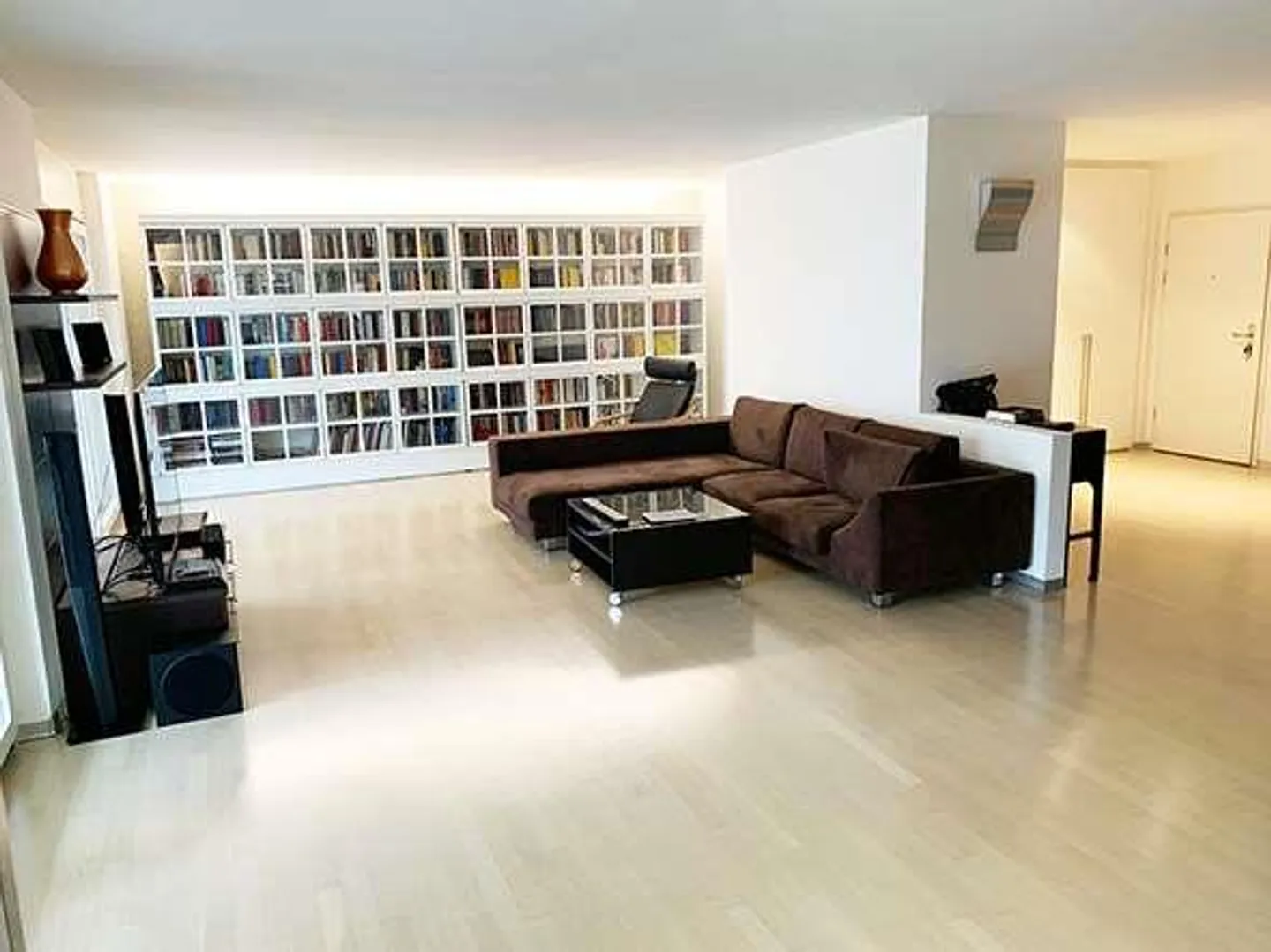 Confortevole appartamento di 4½ locali vicino a Lugano - Foto 2 di 13