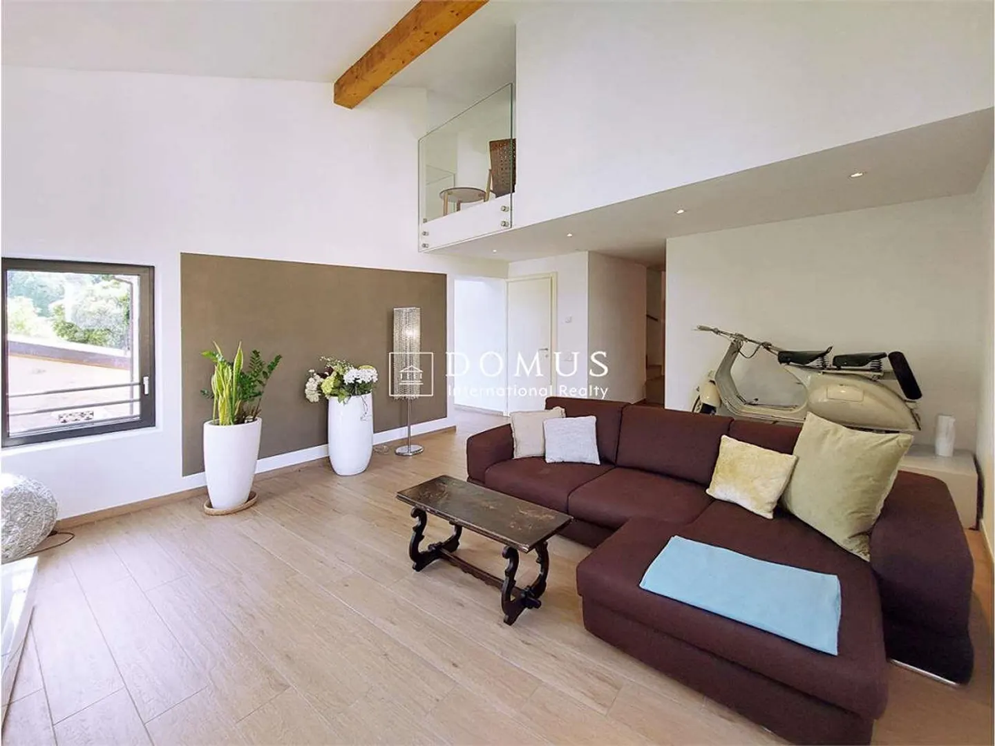 Elegant furnished duplex - Photo 3 of 13