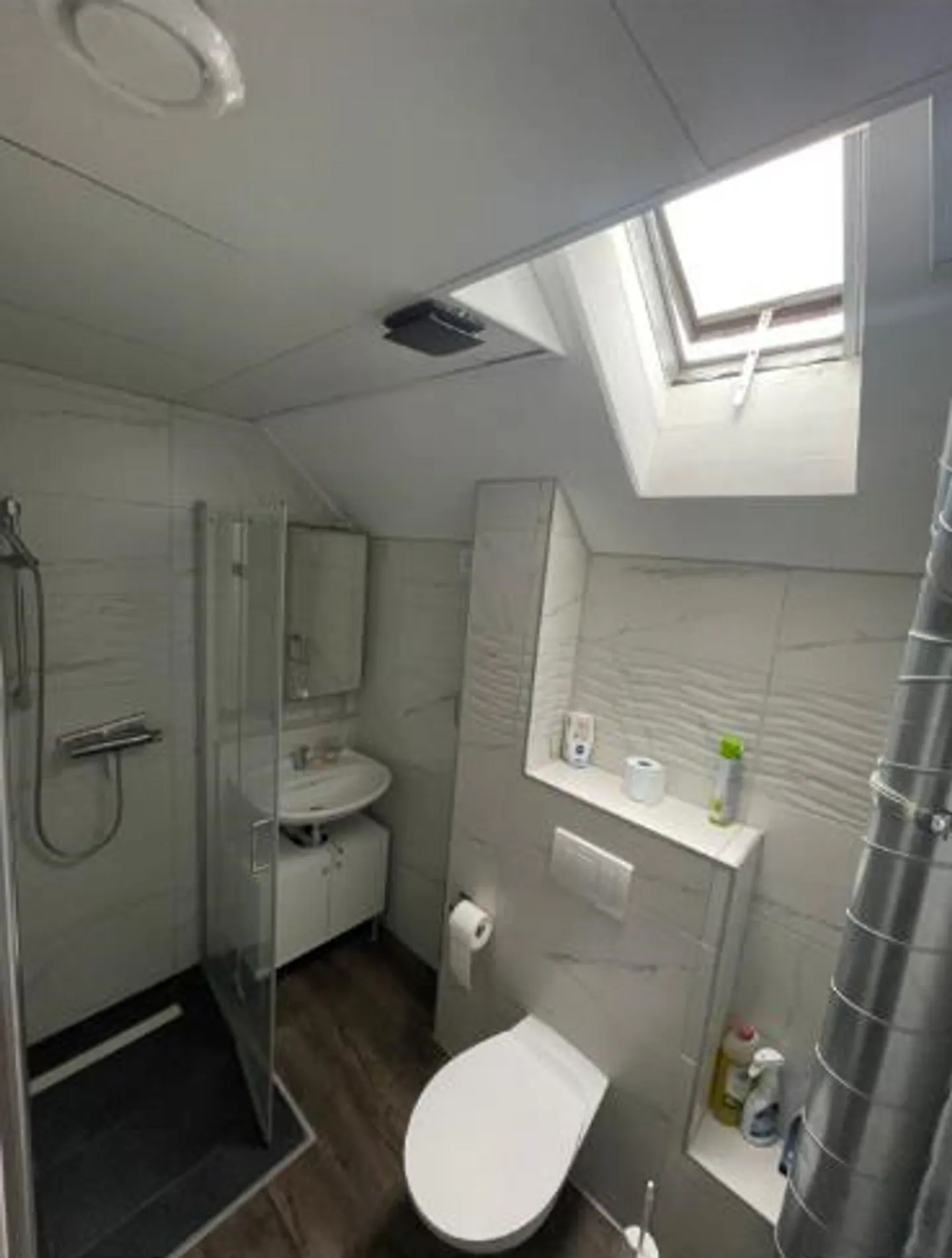 Möbliertes Zimmer in WG - Foto 3 von 4