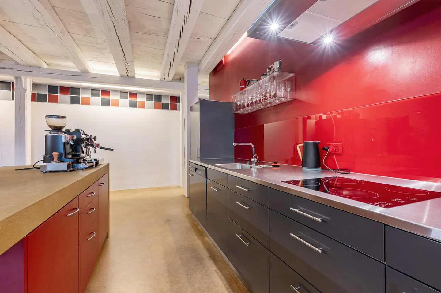 Stylish Living in a Historic Spinning Mill - Photo 5 of 12