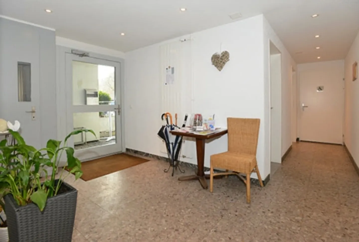 Restaurant space for experienced restaurateurs - Your chance! - Photo 7 of 10