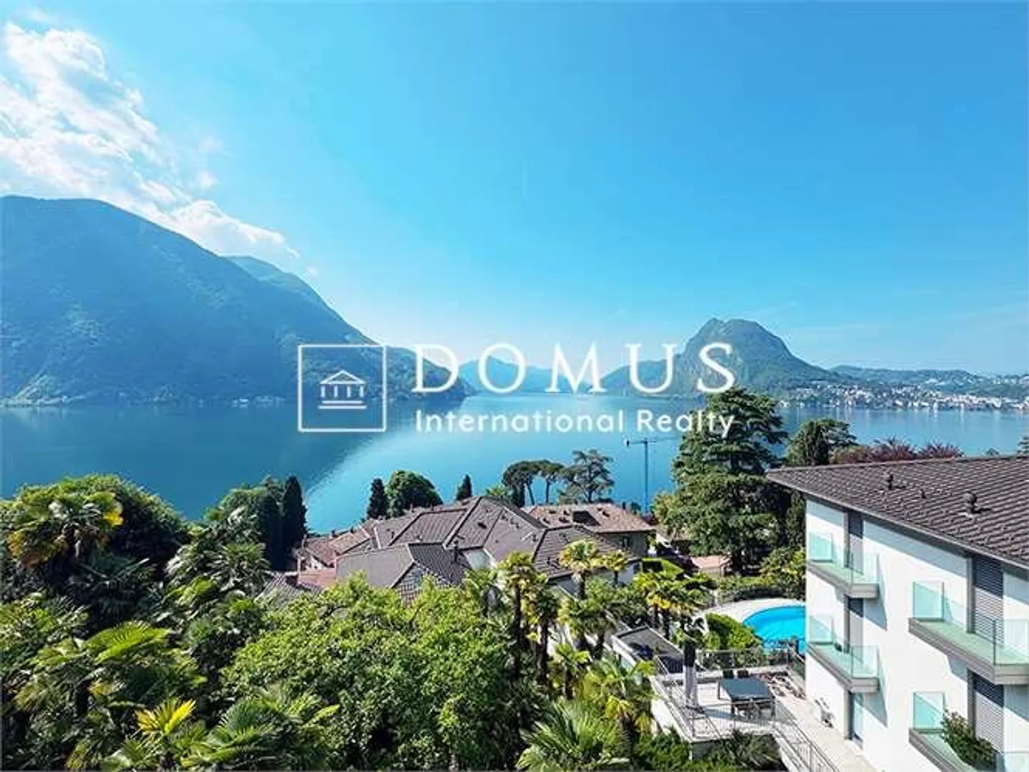 Breathtaking lake view, pool and privacy - Photo 1 of 13
