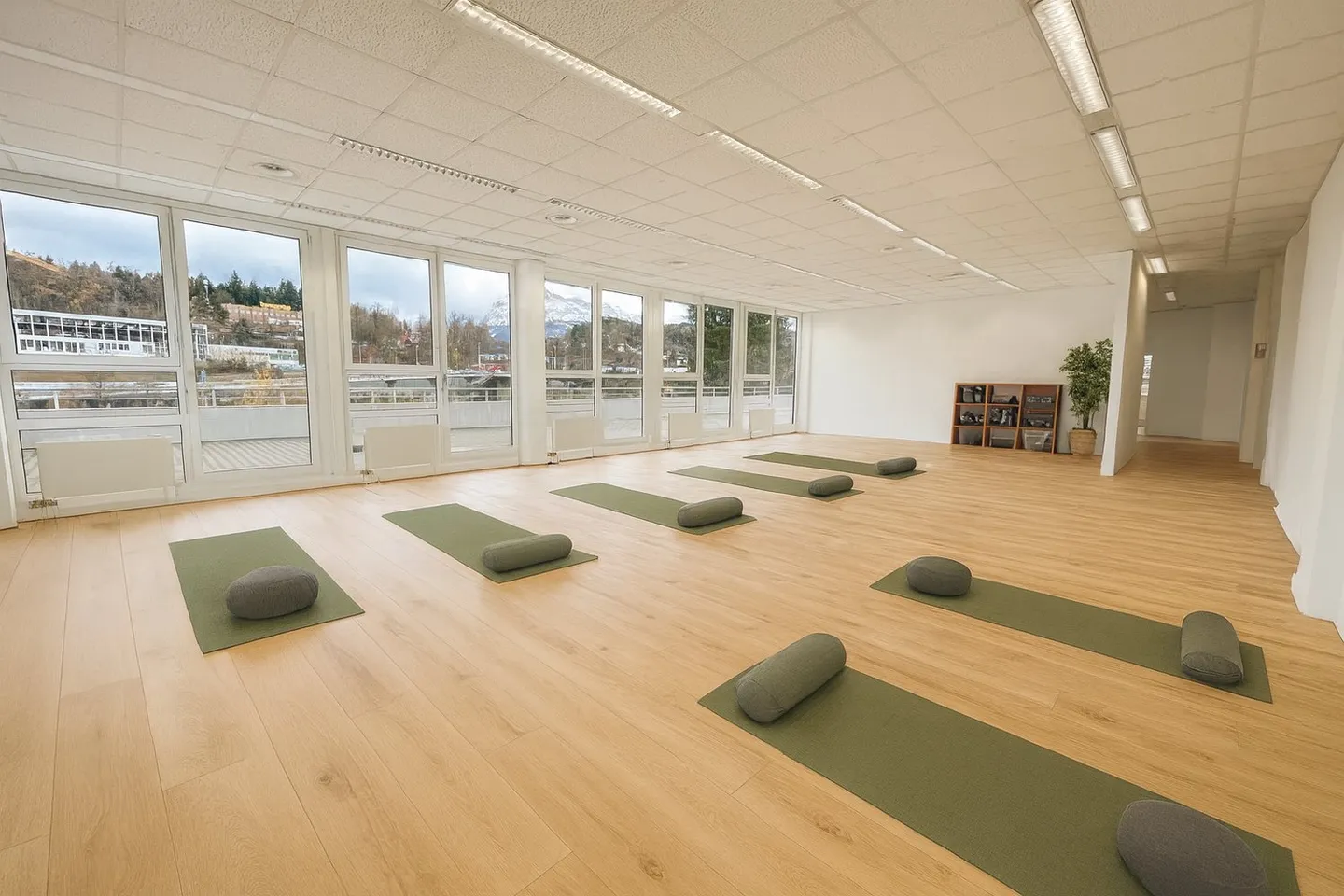 Commercial property with Pilatus view – Your new location - Photo 1 of 6