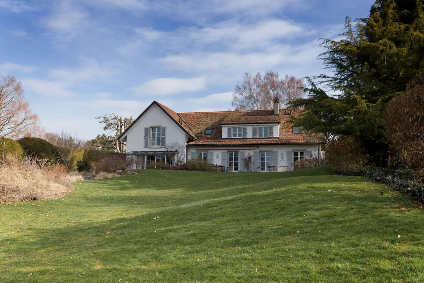 Außergewöhnliches Anwesen mit Seeblick in Epalinges - Foto 1 von 28