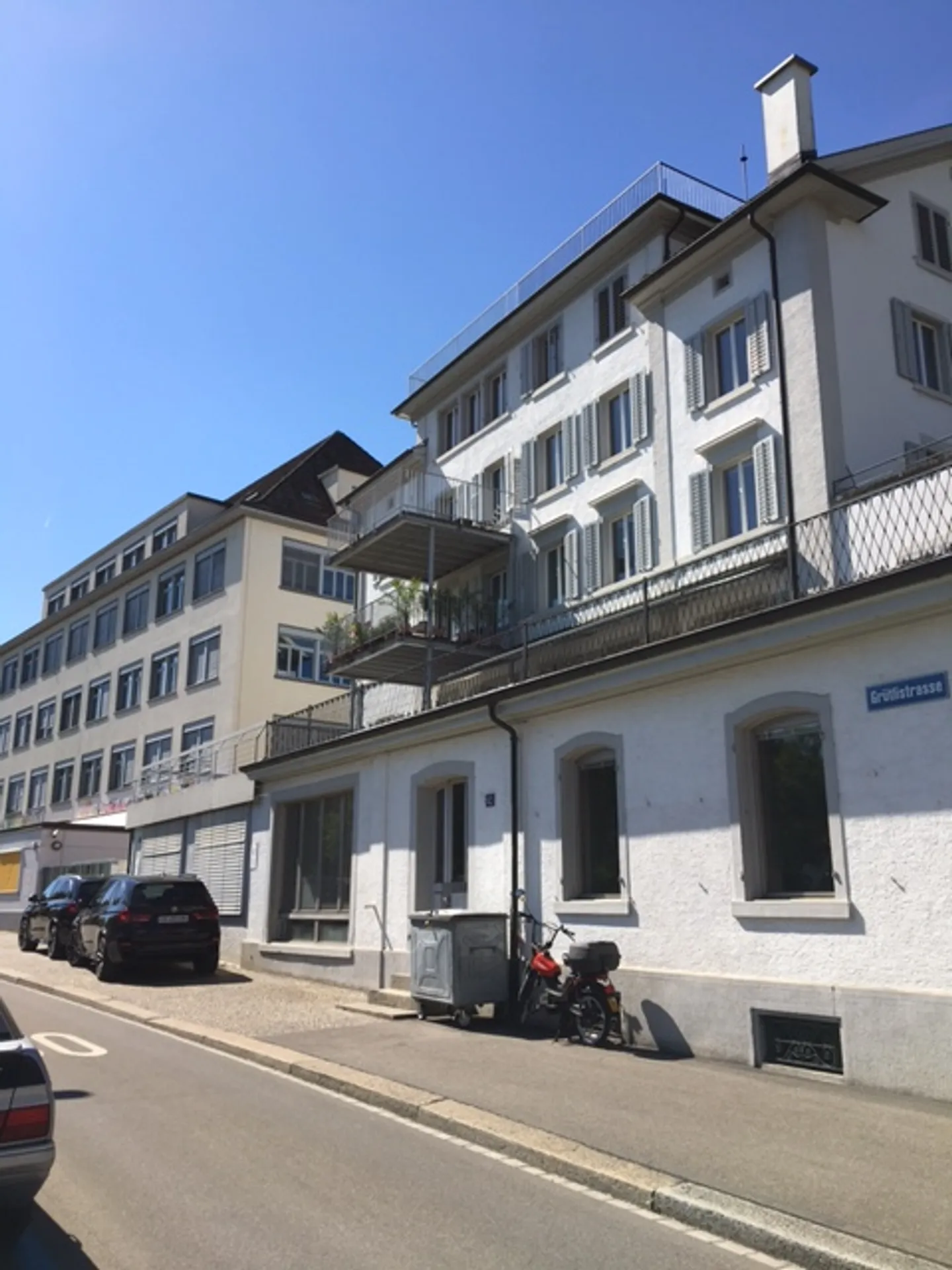 City apartment in a central location - Photo 1 of 5