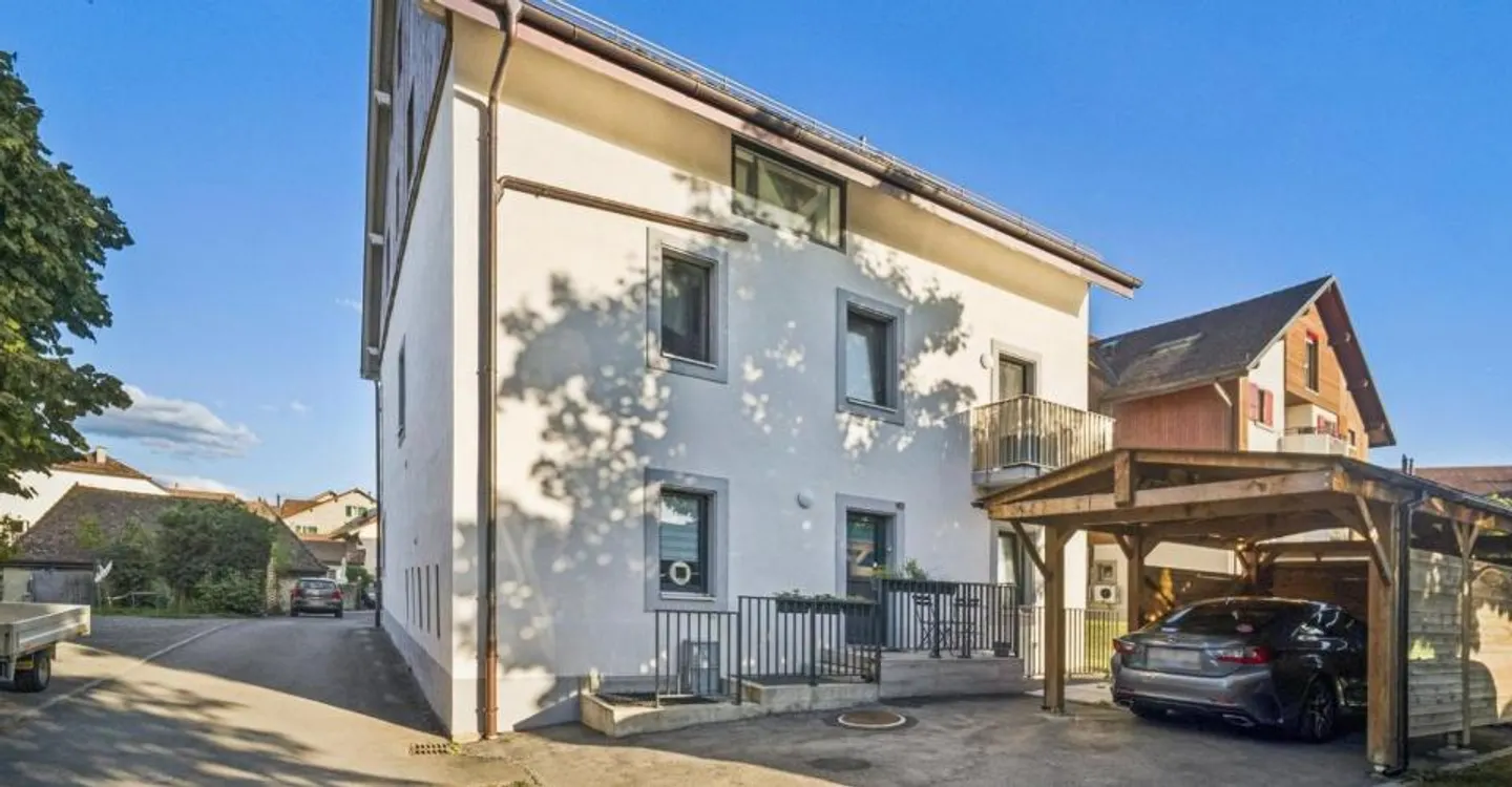 Magnificent duplex of 178m2 in the heart of the village - Photo 1 of 9