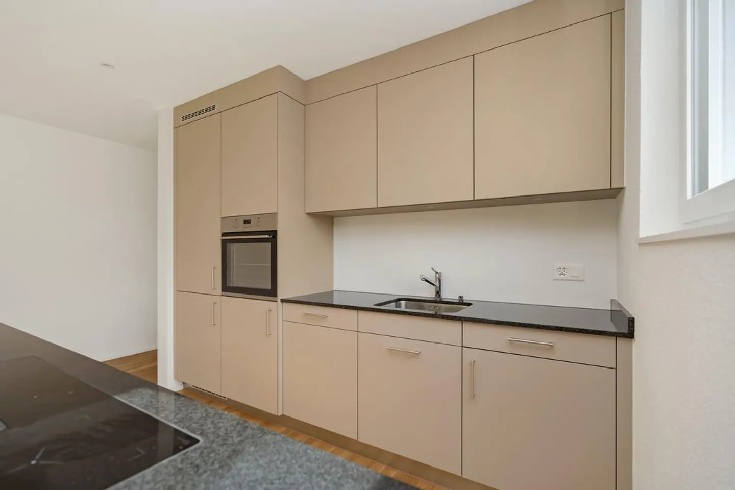 Appartement de 3,5 pièces de rêve dans l'idyllique Adlerweg - Photo 3 sur 11