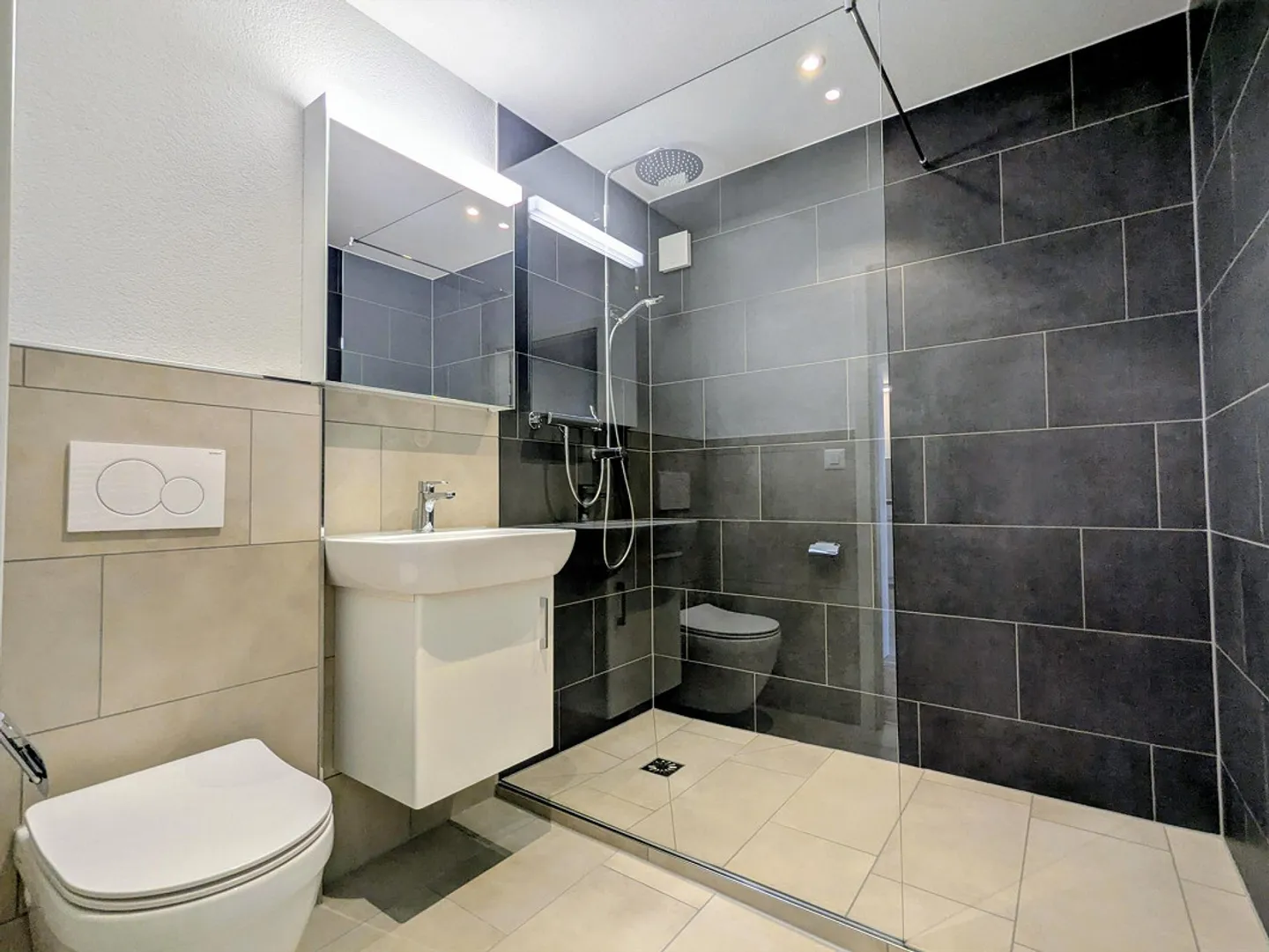 Casa residenziale appena ristrutturata - Foto 5 di 6