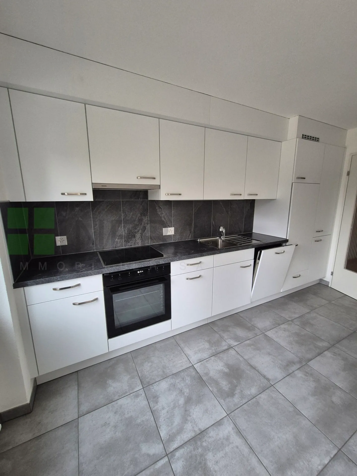 Bright 72 m2 Apartment - Photo 1 of 8