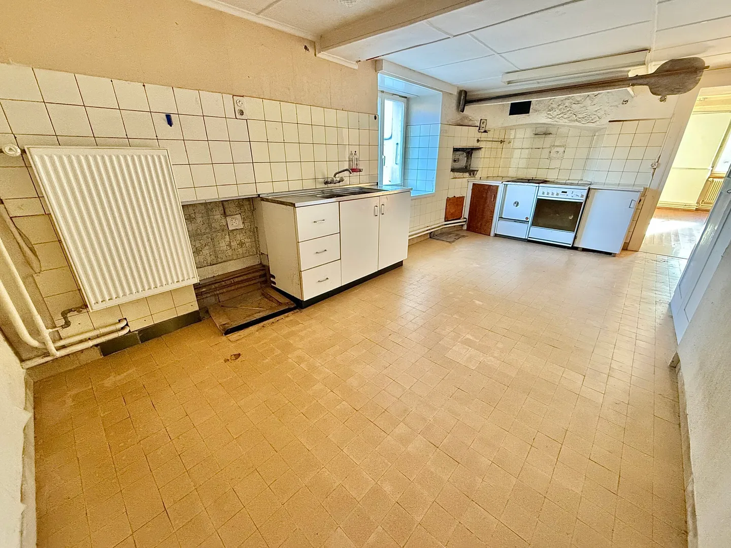 Charming Renovation House - Photo 7 of 12