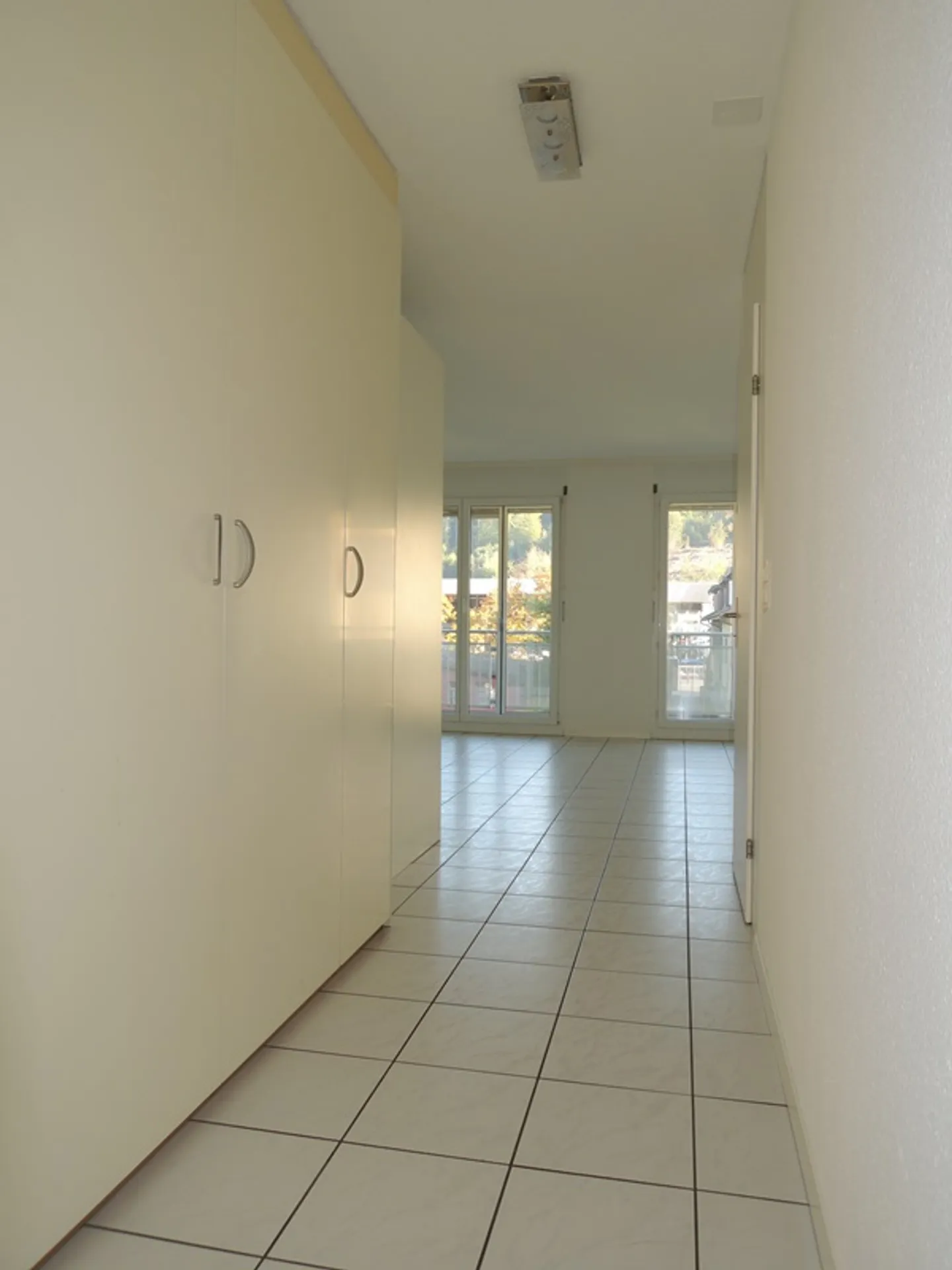 3.5 Room Apartment - Photo 6 of 9