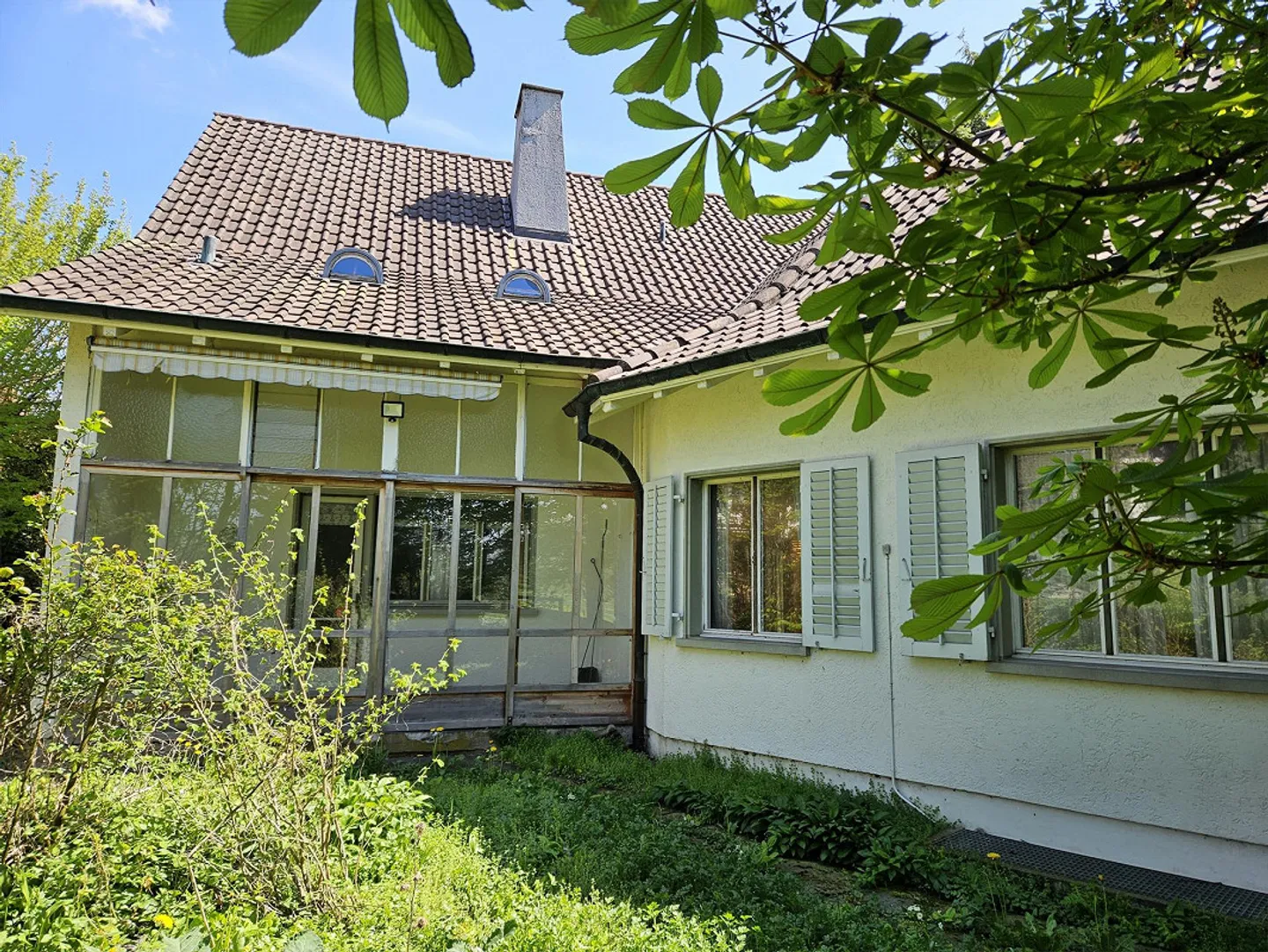 Geräumige Landhausvilla - Foto 3 von 12
