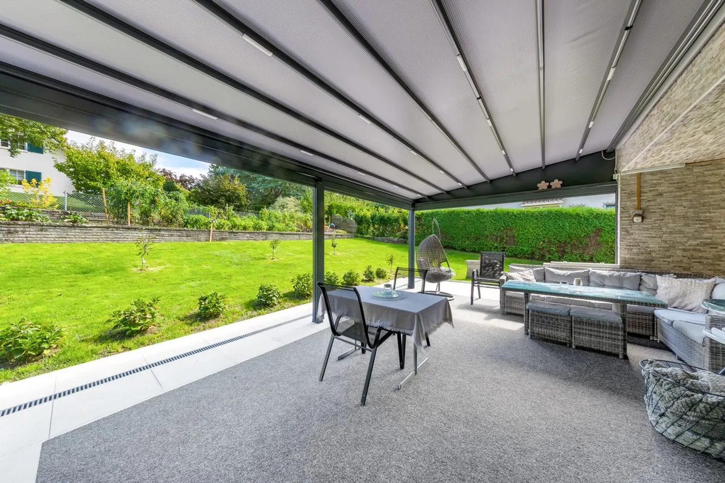 Belle villa familiale rénovée à deux pas de Lausanne - Photo 7 sur 13
