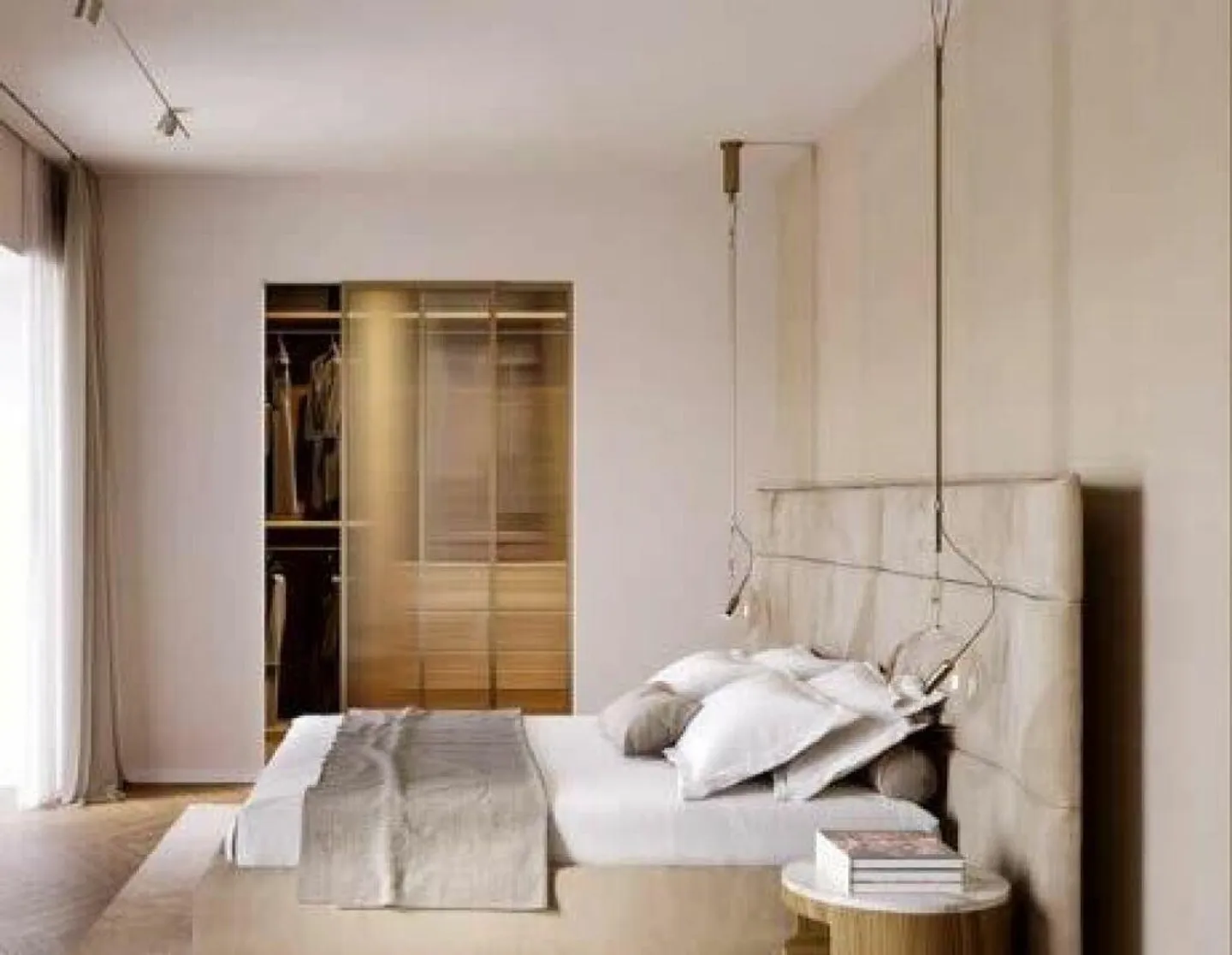 Penthouse with Large Terrace - Photo 5 of 9