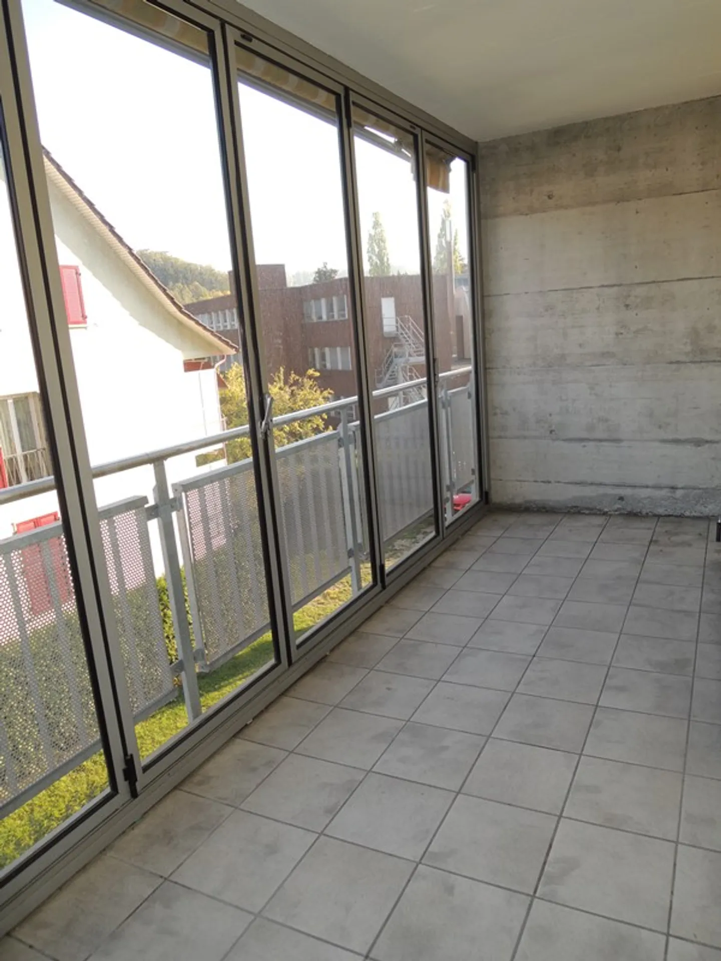 3.5 Room Apartment - Photo 9 of 9