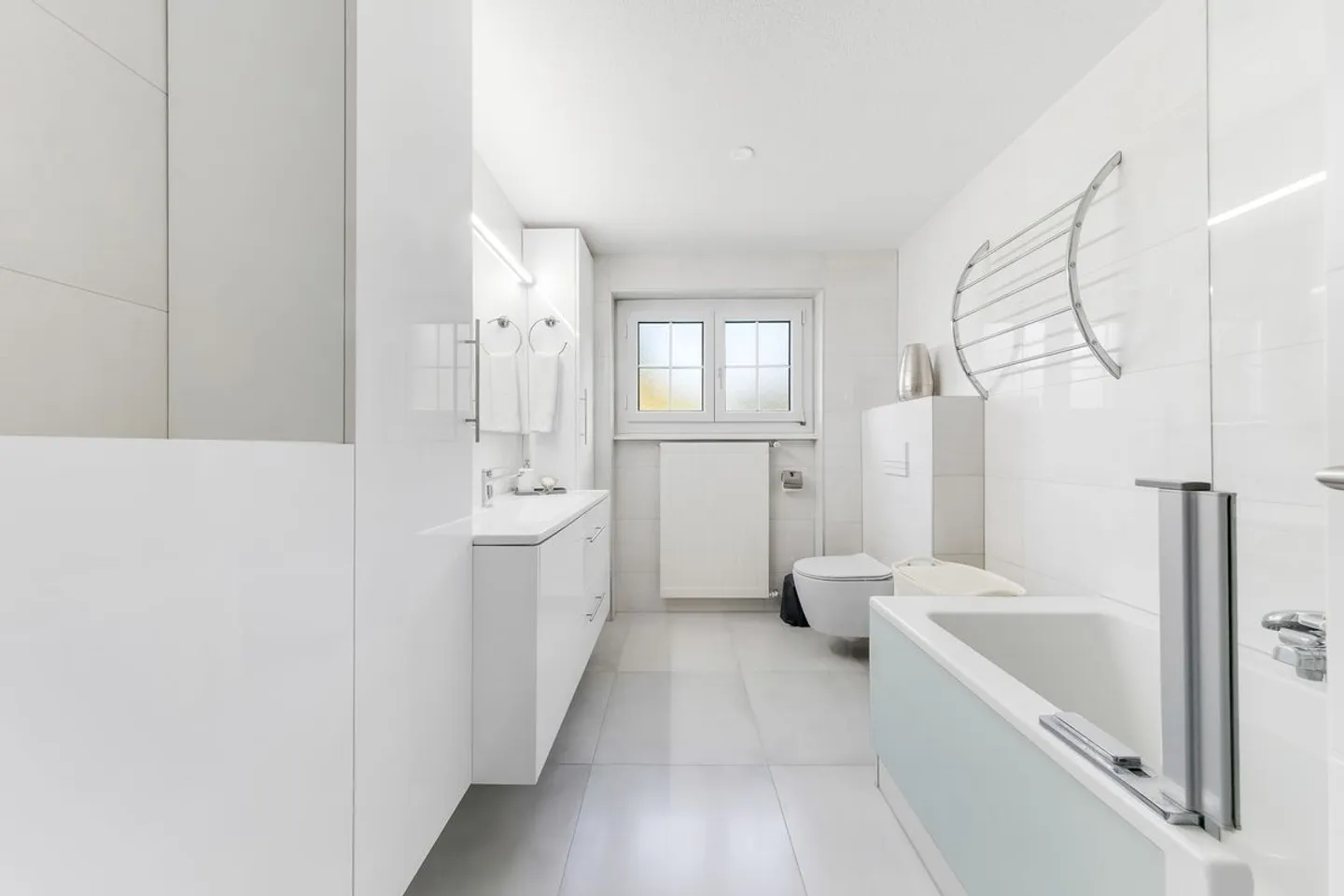 Belle villa familiale rénovée à deux pas de Lausanne - Photo 12 sur 13