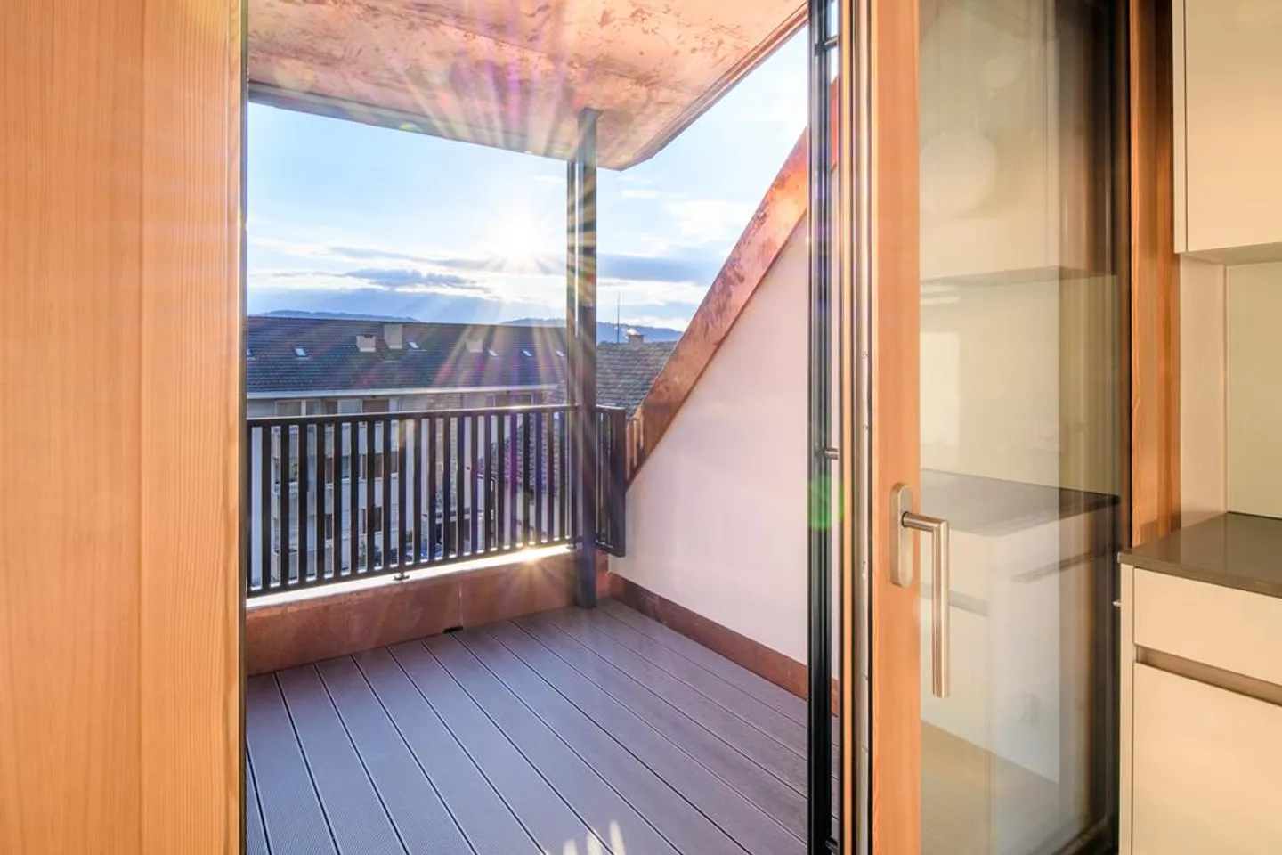 Great 1 1/2-room apartment with small loggia and washing tower - Photo 5 of 6