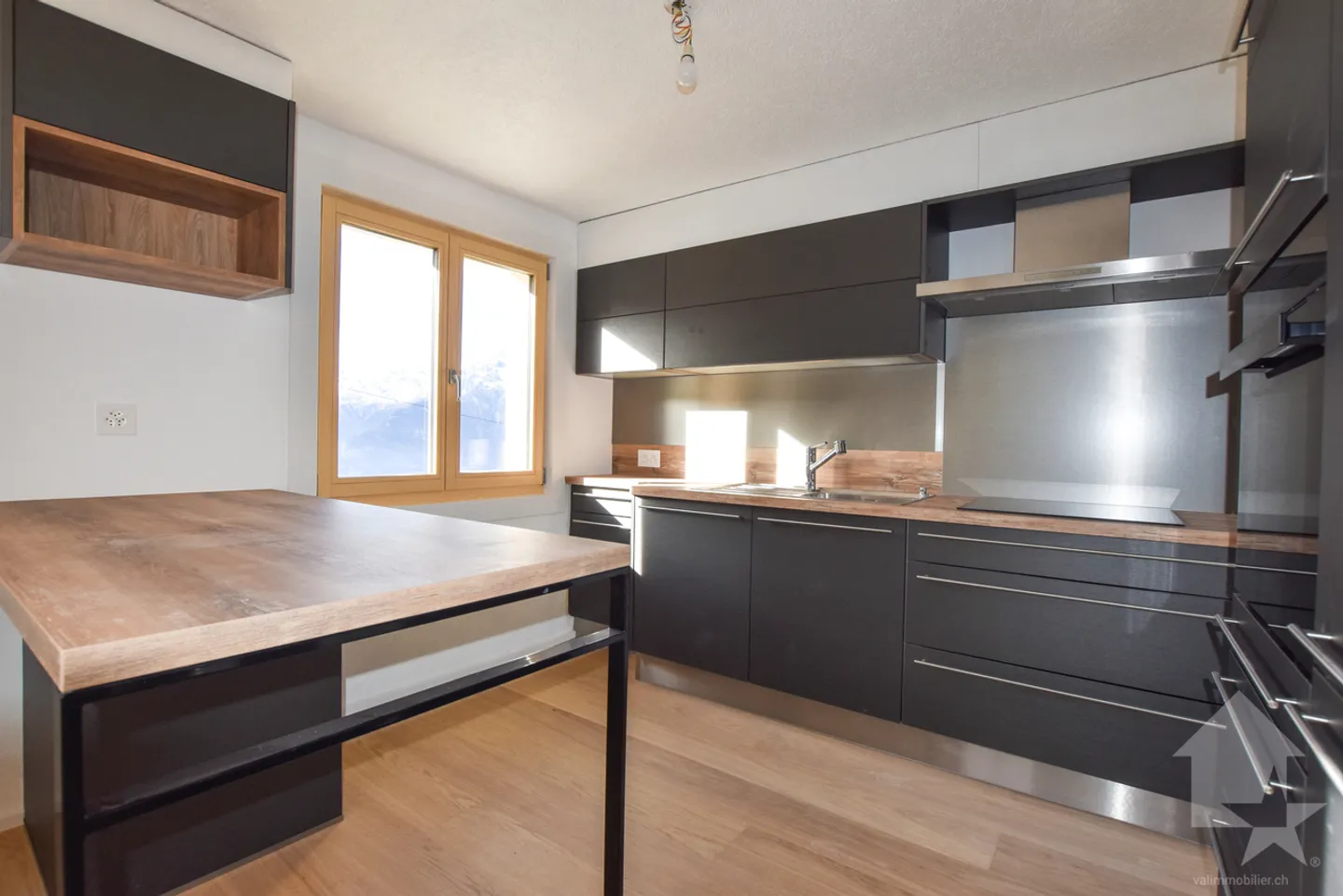 Bell'appartamento completamente ristrutturato - Foto 4 di 13